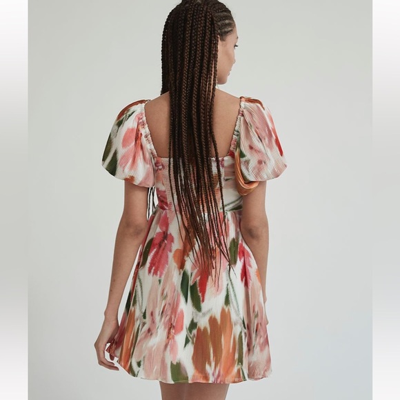 RW&CO Floral Dress - Picture 2 of 12